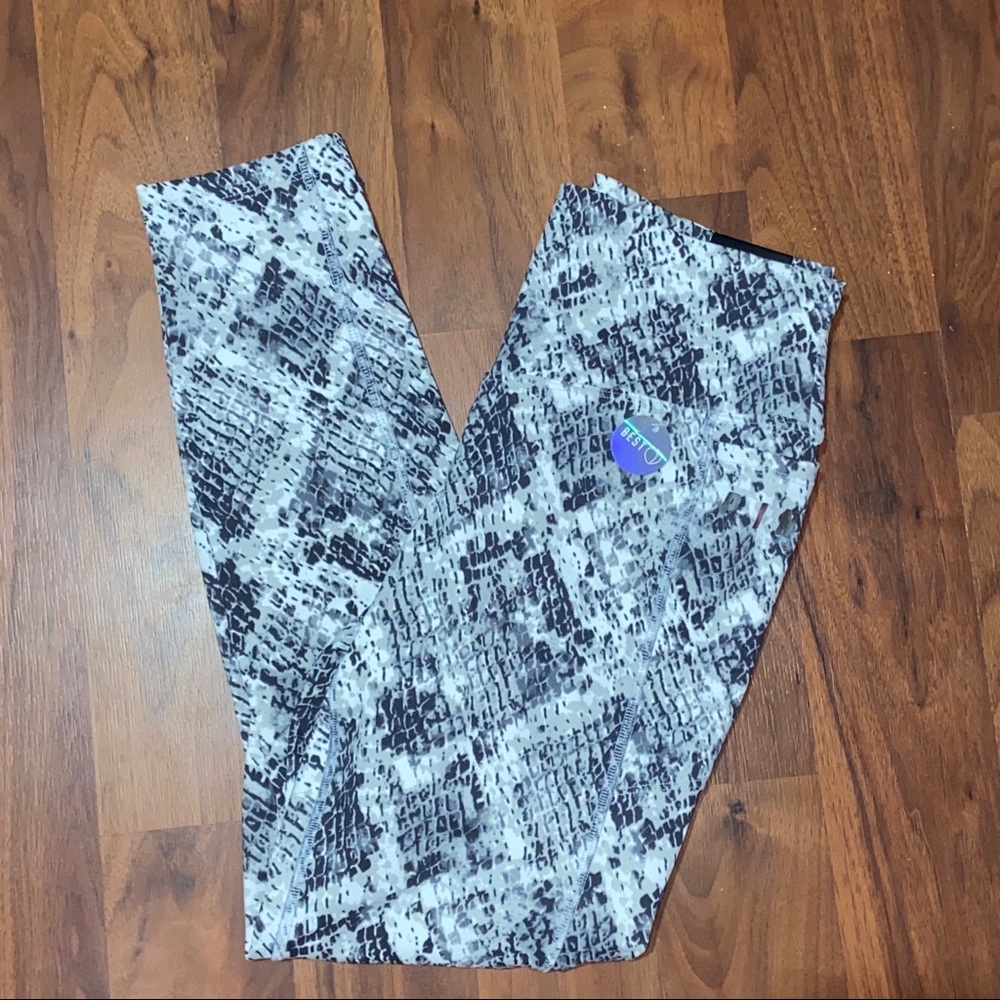 NWT VS Pink Snakeskin Leggings